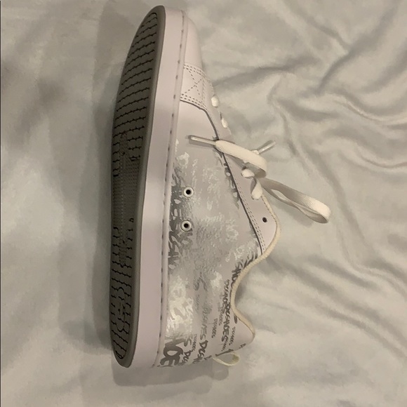 *Brand New in Box Dc Shoes* - Picture 2 of 6